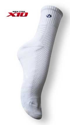 X10 Aquatitan Sport Socken Halblang Weiss
