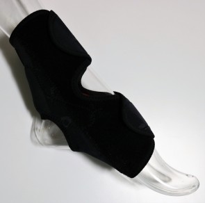 Aquatitan PRO Bandage Fussgelenk M (19-24cm) Schwarz