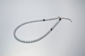 Phiten Collier en Titane & Cristal 5mm