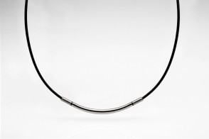 Collier METAX rond, argenté/noir